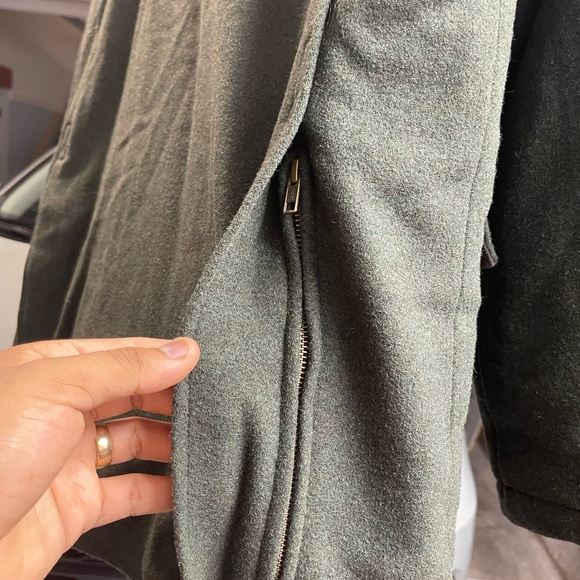 LL Bean Maine Guide Wool Parka - Picture 9 of 9